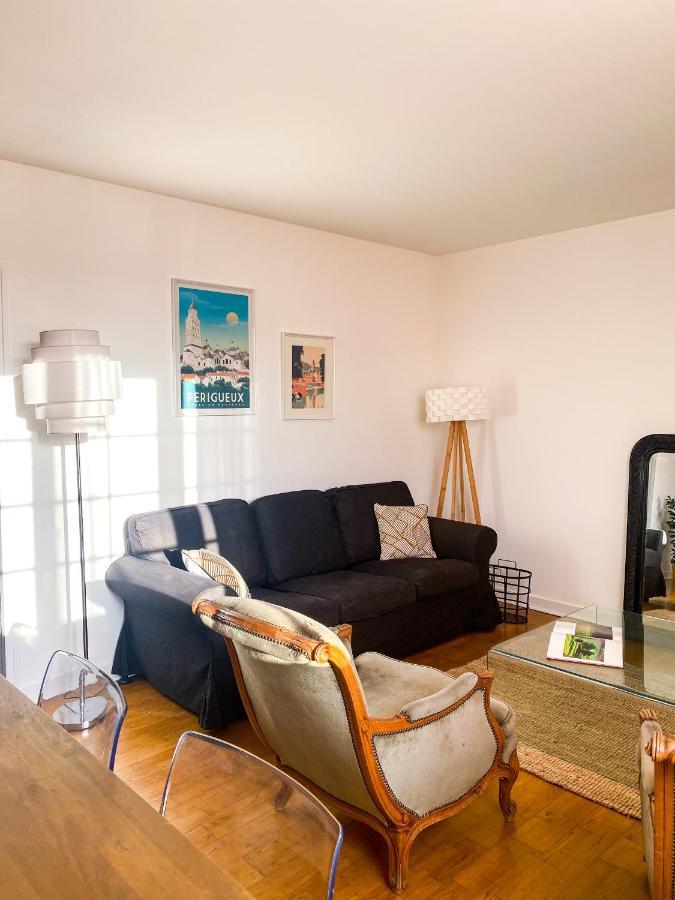 Superbe appartement avec vue sur la tour de Vésone Périgueux Extérieur photo