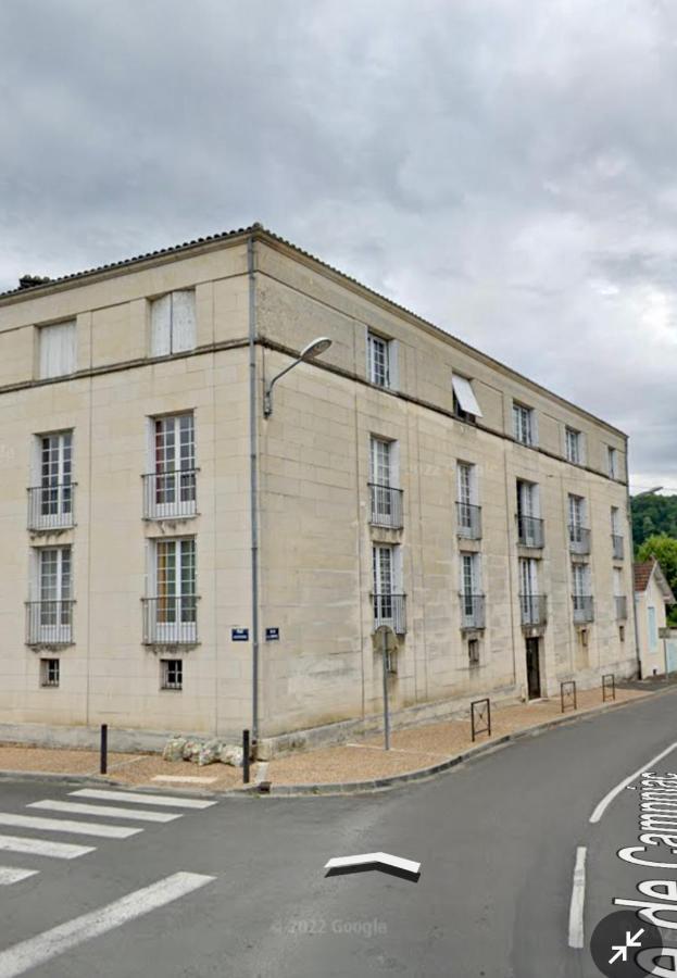 Superbe appartement avec vue sur la tour de Vésone Périgueux Extérieur photo